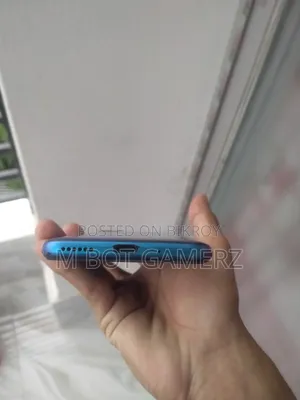 Symphony Z35 32 GB Blue