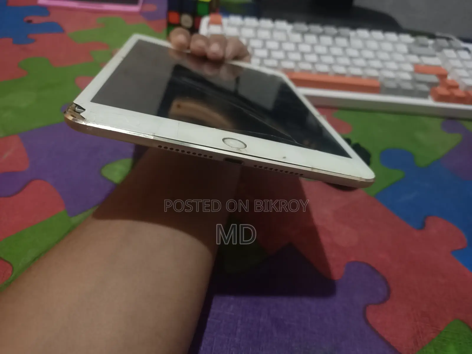 Apple iPad mini 4 16 GB Silver