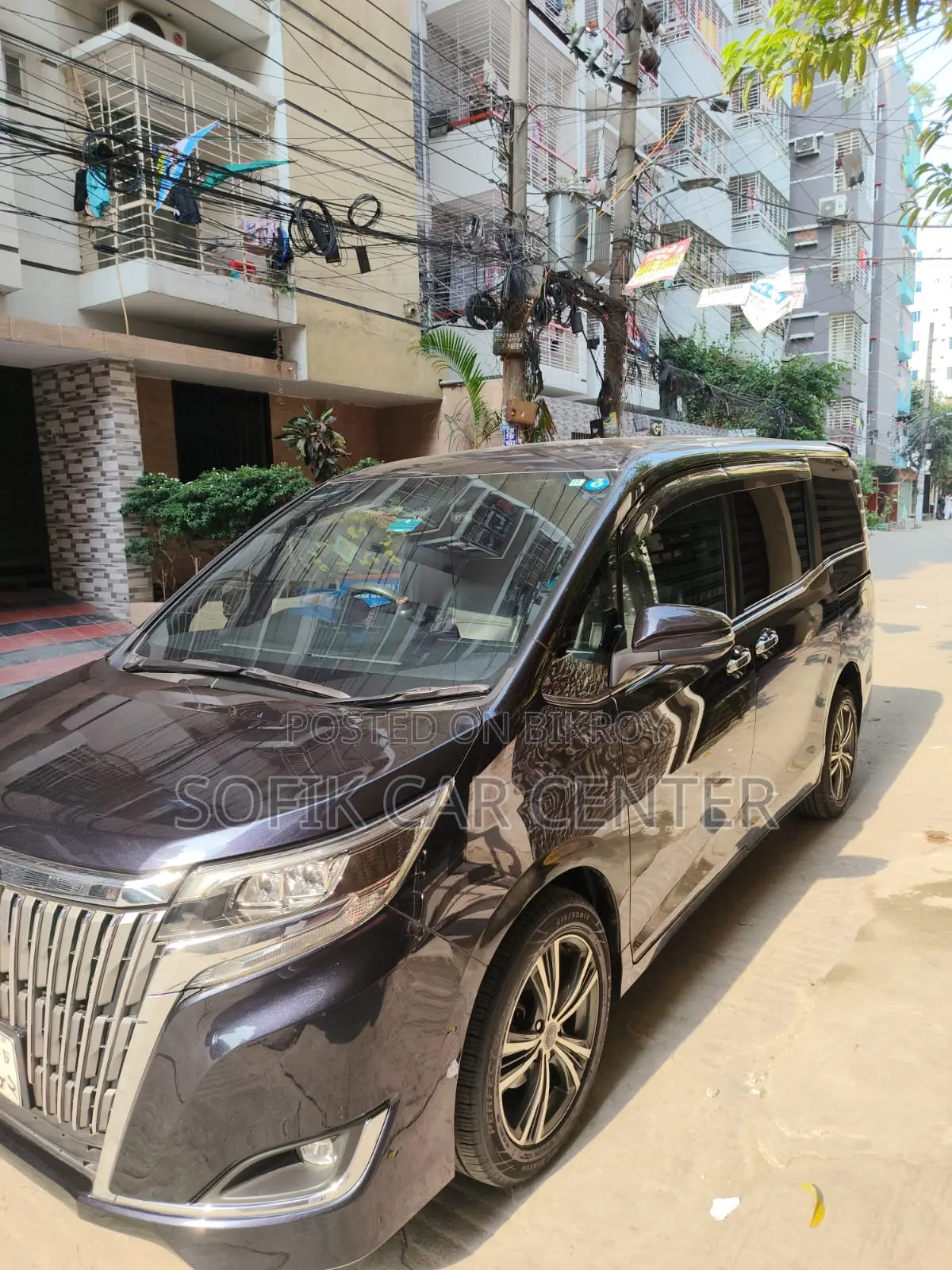 Toyota Esquire 2018 Purple