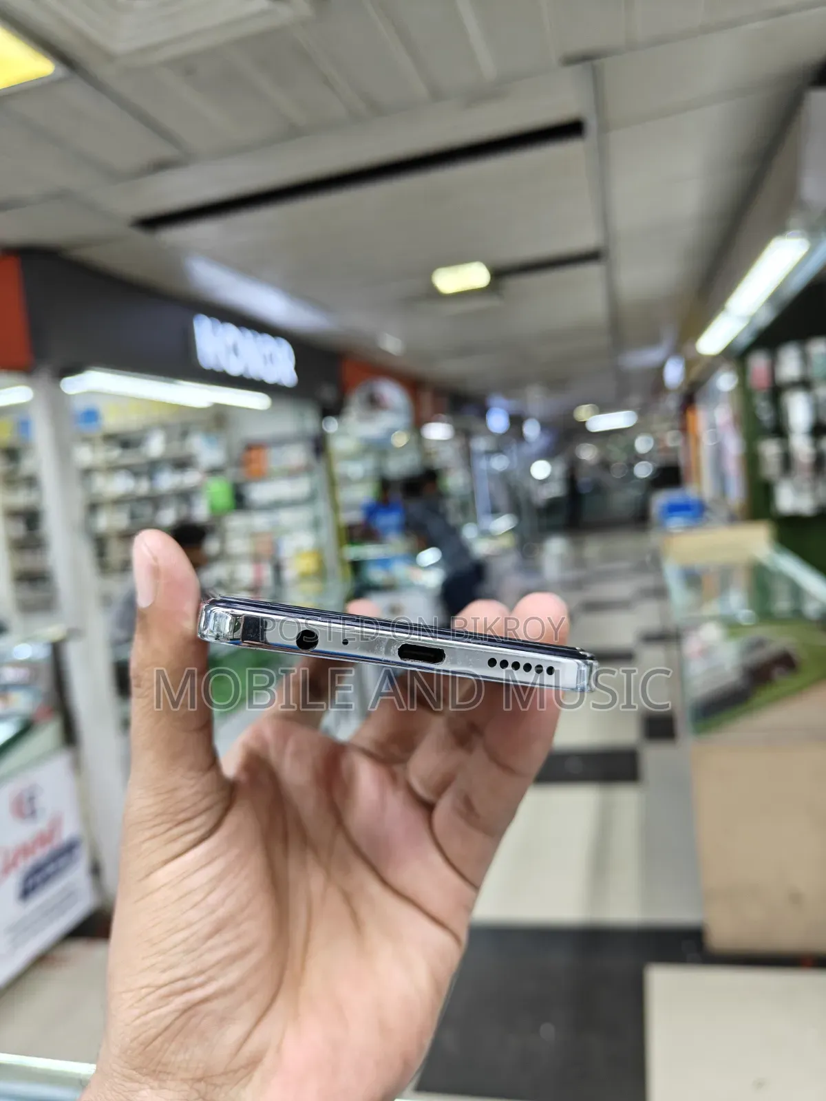 Tecno Spark 30 Pro 256 GB Bronze