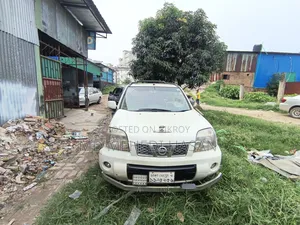 Nissan X-Trail 2003 White