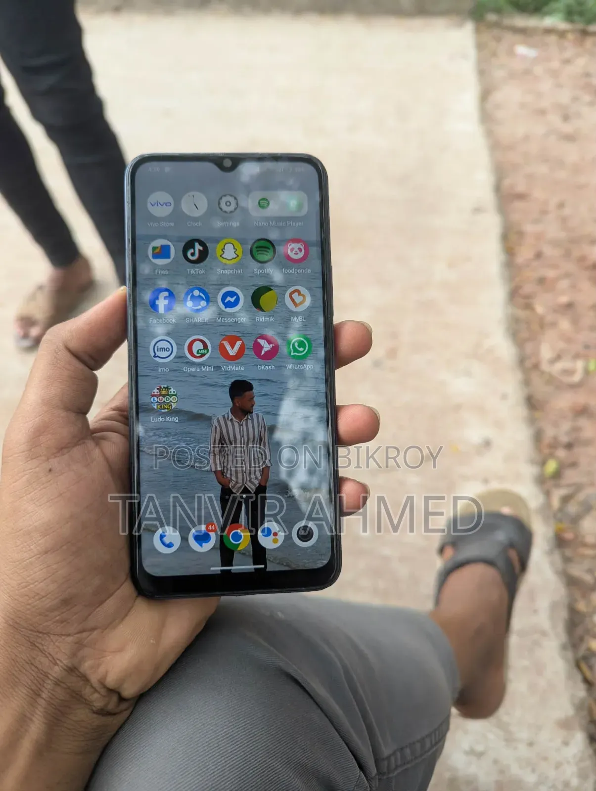 Vivo Y22s 128 GB Blue