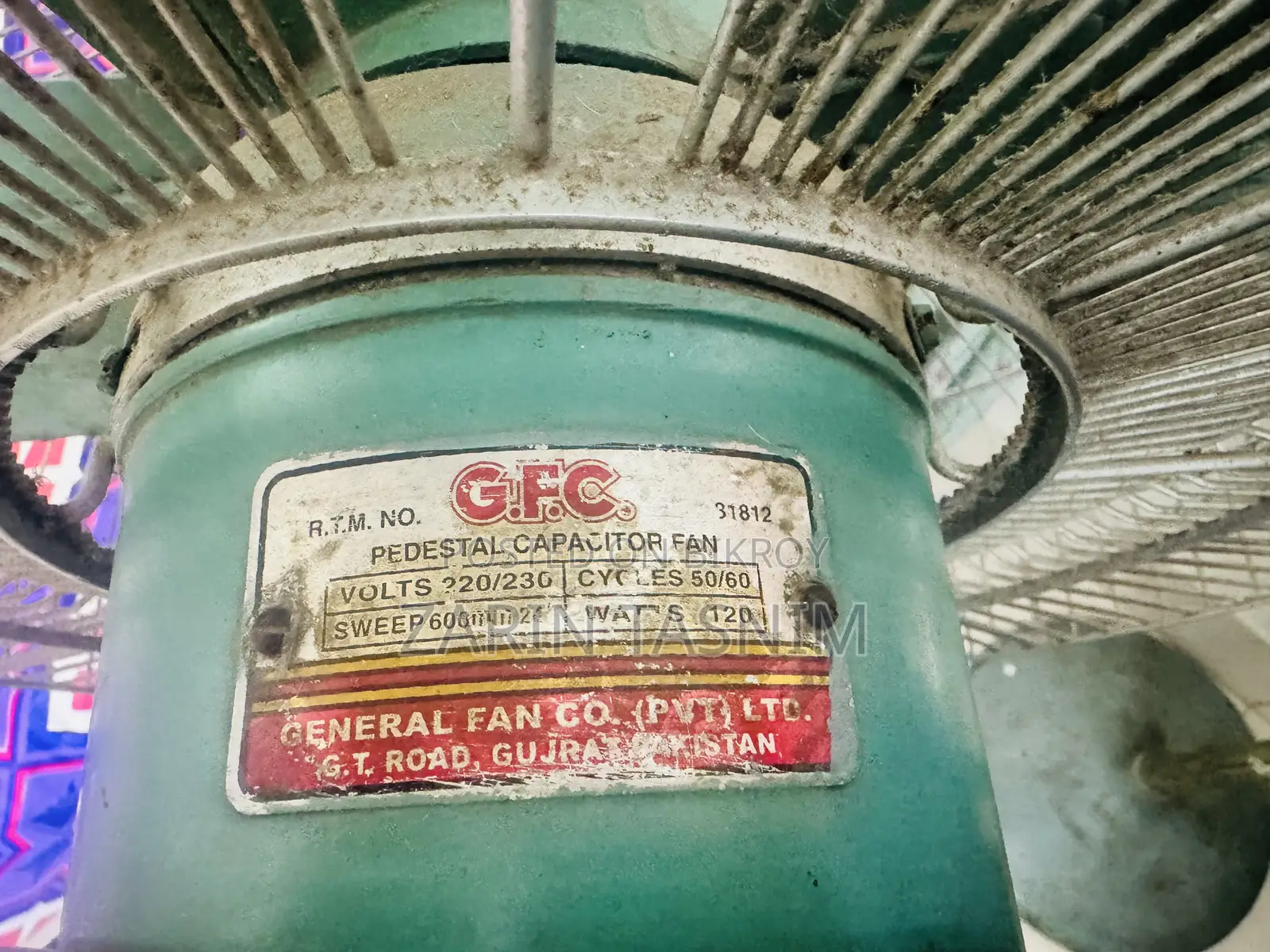 Pedestal Capacitor Fan