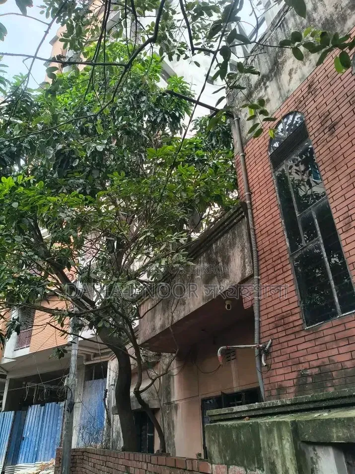 ৬ বেডরুমের বাড়ি আগস্ট ১৫, মিরপুর বিক্রয়ের জন্য