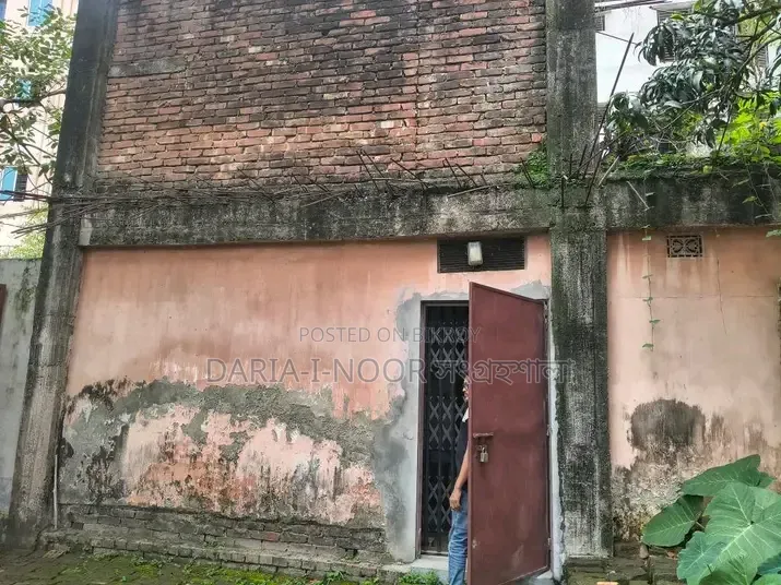 ৬ বেডরুমের বাড়ি আগস্ট ১৫, মিরপুর বিক্রয়ের জন্য