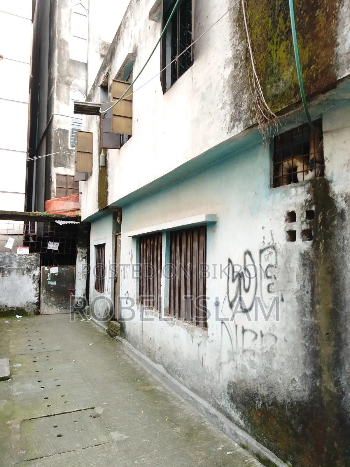 20-bedroom House in Gulshan for Sale