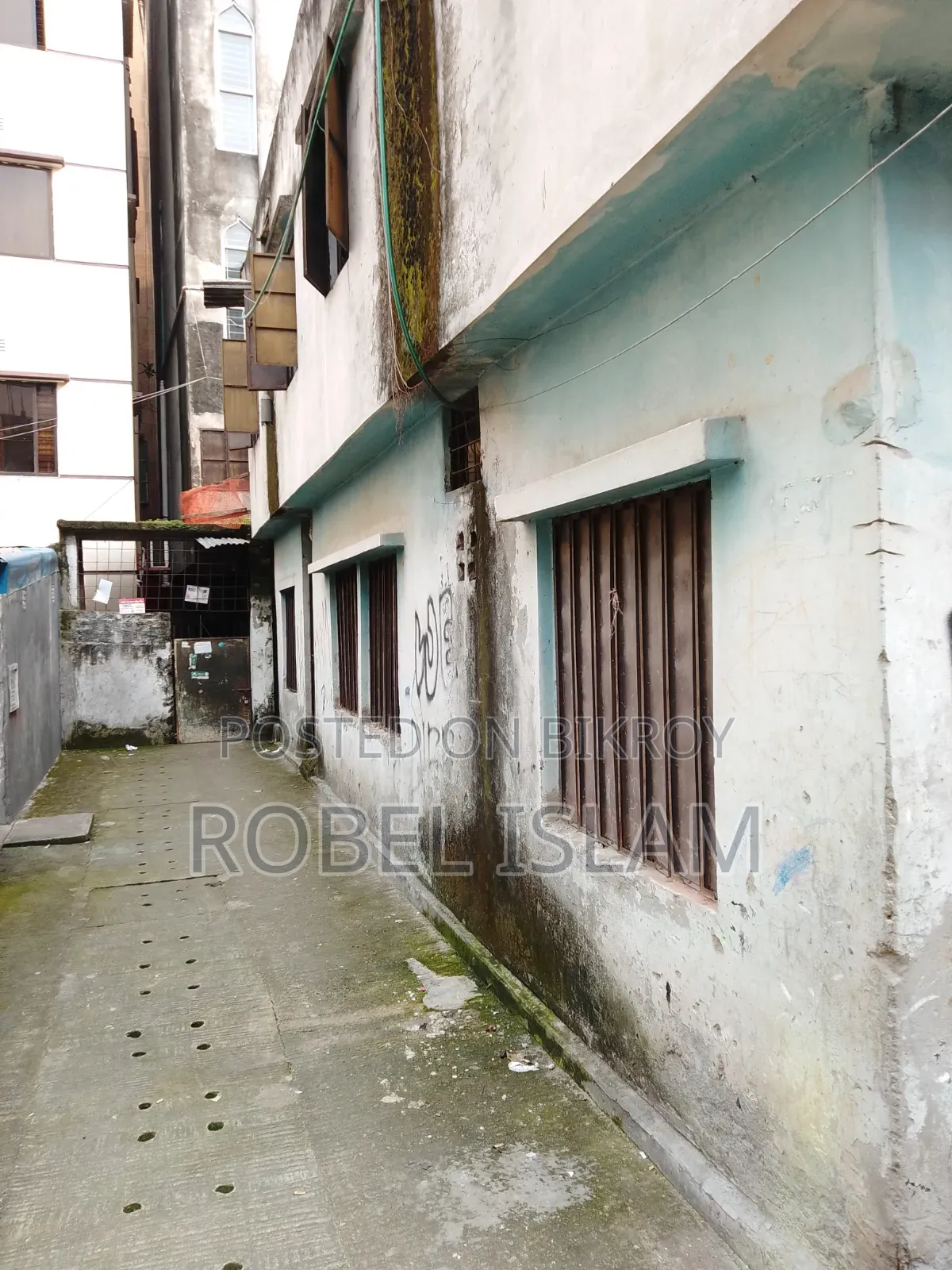 20-bedroom House in Gulshan for Sale