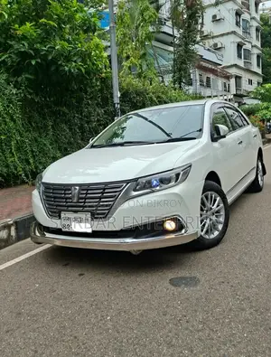 Toyota Premio 1.5 Front-Wheel Drive 2016 Pearl