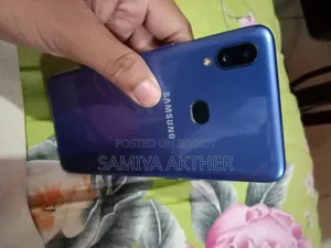 Samsung Galaxy A10s 32 GB Blue