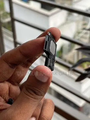 iPhone 13 Pro Max Speaker