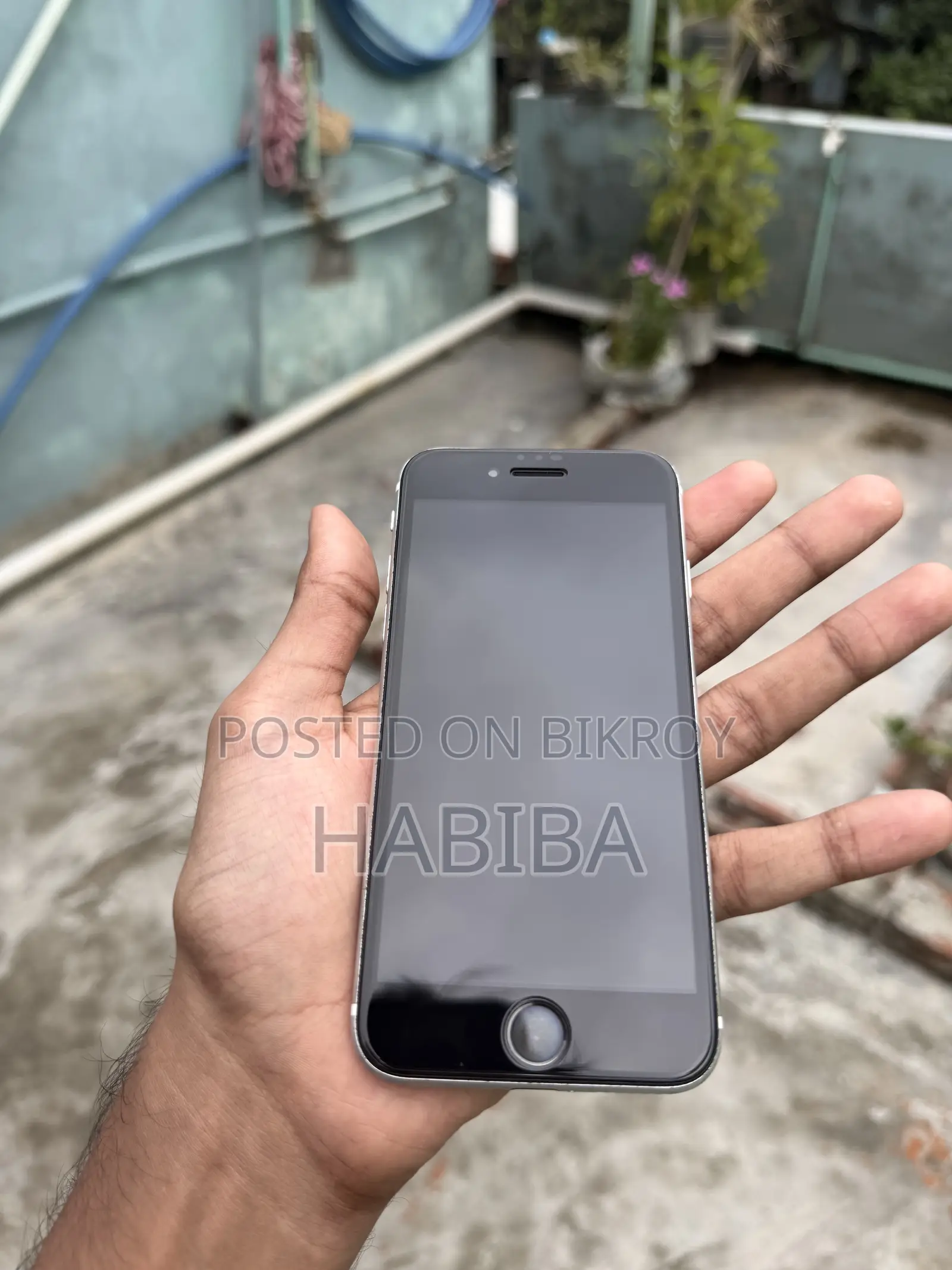 Apple iPhone SE (2020) 64 GB White