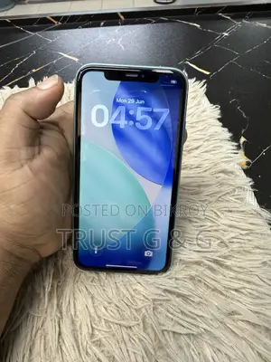 Apple iPhone 11 128 GB Green