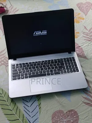 Laptop Asus Vivobook 16 4GB SSHD+SSD 256GB