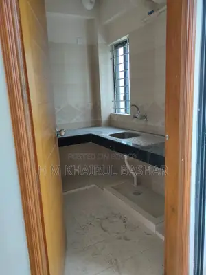 উত্তরায় অ্যাশিওর রিনি ঝিনিতে ২ বেডরুমের বাসা ভাড়া