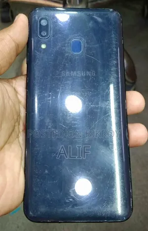 Samsung Galaxy A20 32 GB Black