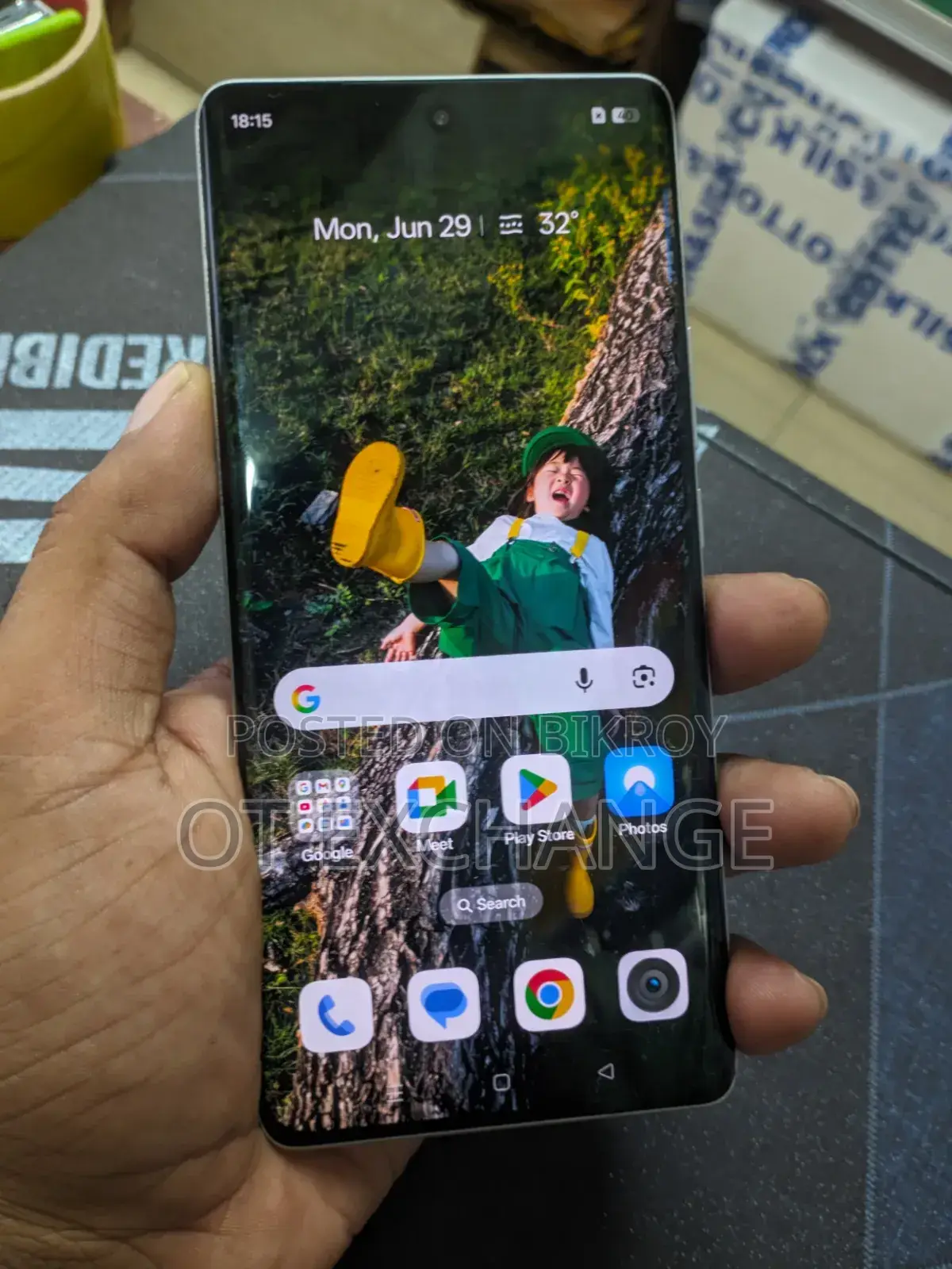Realme 256 GB Silver