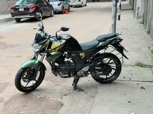 Yamaha 2017 Green