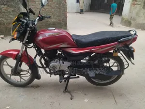 Bajaj Platina 110 ES 2018 Red