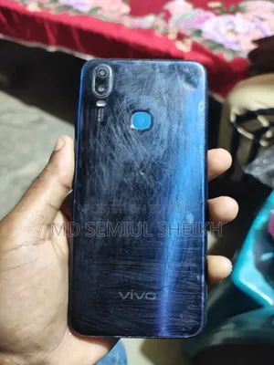 Vivo Y11 32 GB Black