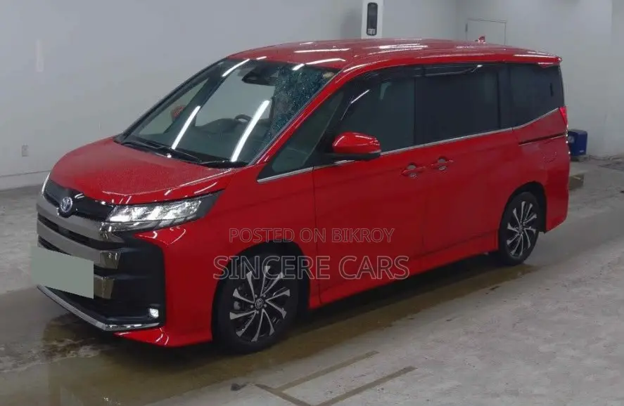 Toyota Voxy 2024 Red