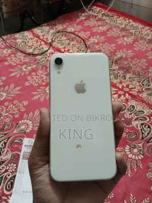 Apple iPhone XR 128 GB White