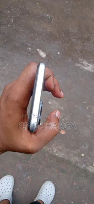 Realme 8 GB