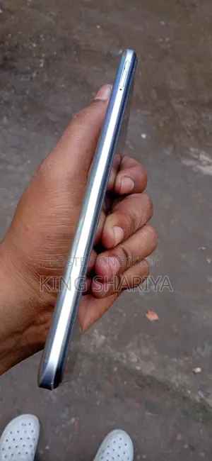 Realme 8 GB