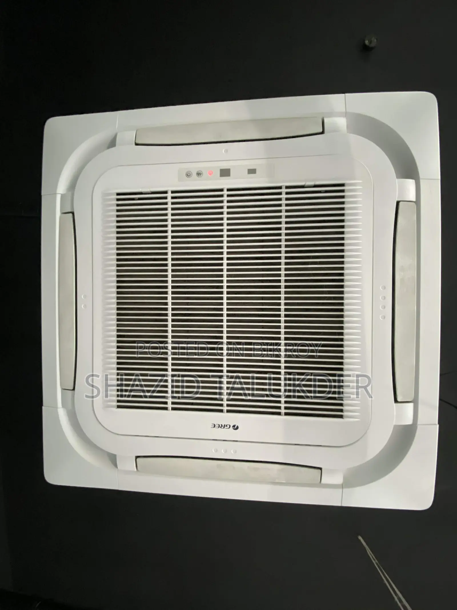 Gree Cassette AC 2 Ton