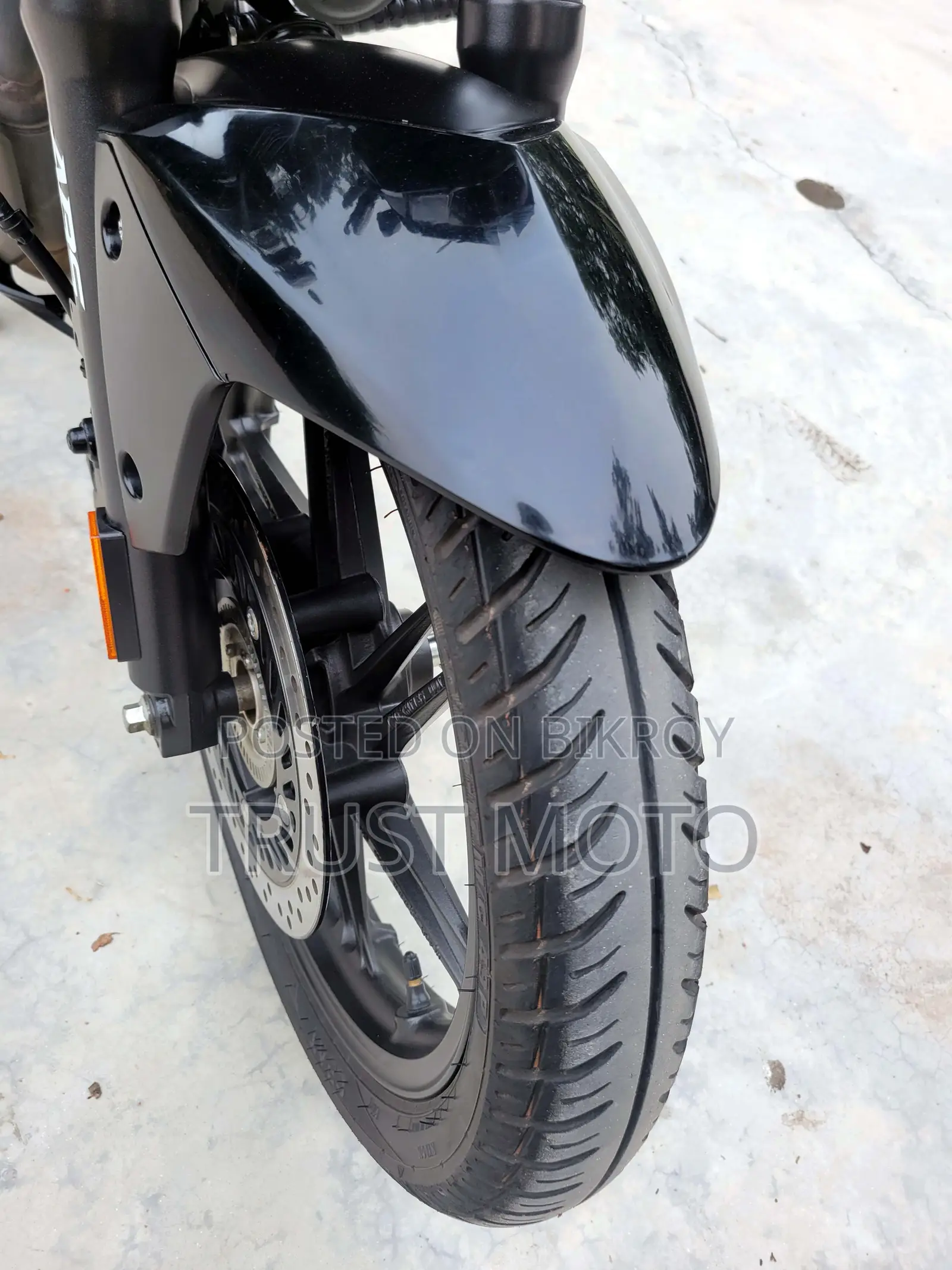 Hero Xtreme 125R 2025 Black