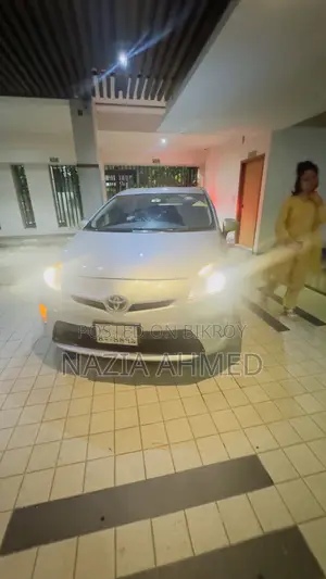 Toyota Prius 2012 Silver