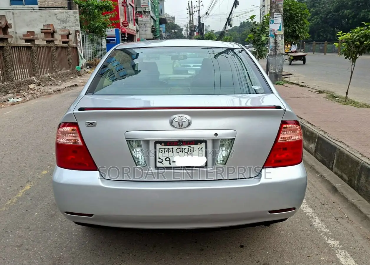 Toyota Corolla Sedan 2005 Silver