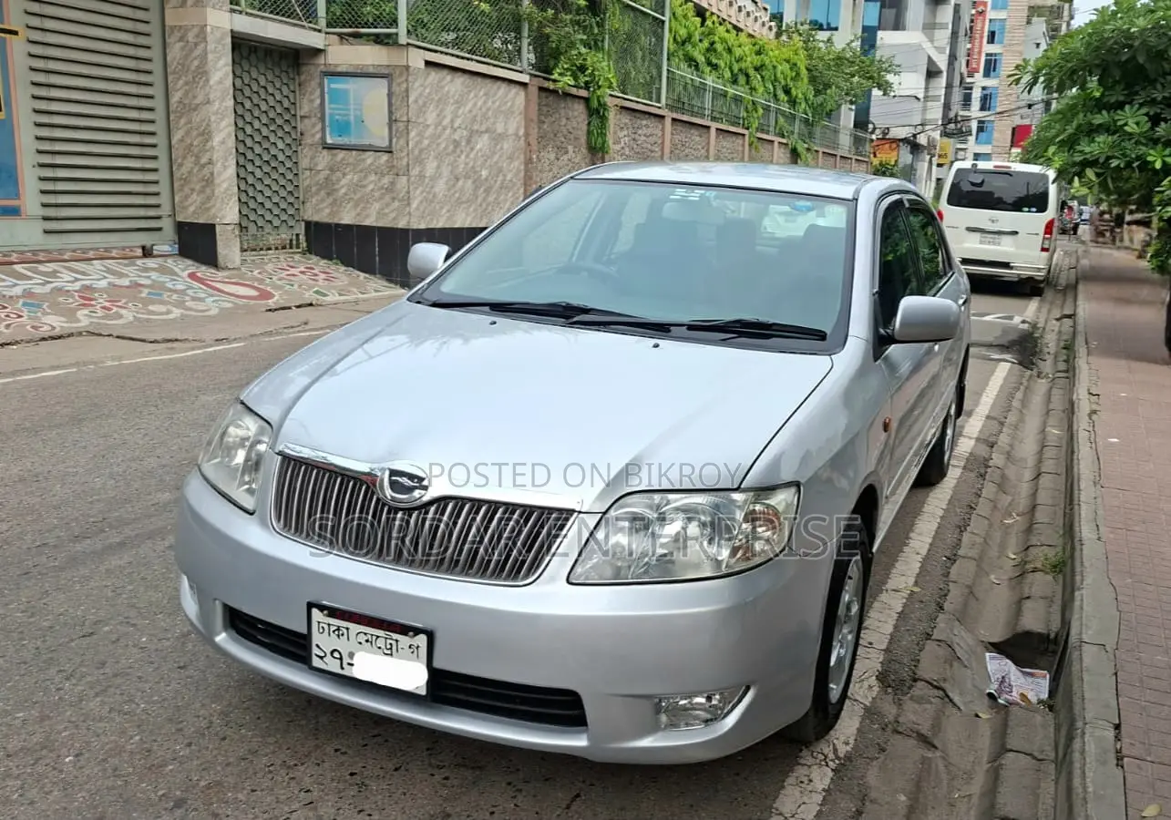 Toyota Corolla Sedan 2005 Silver