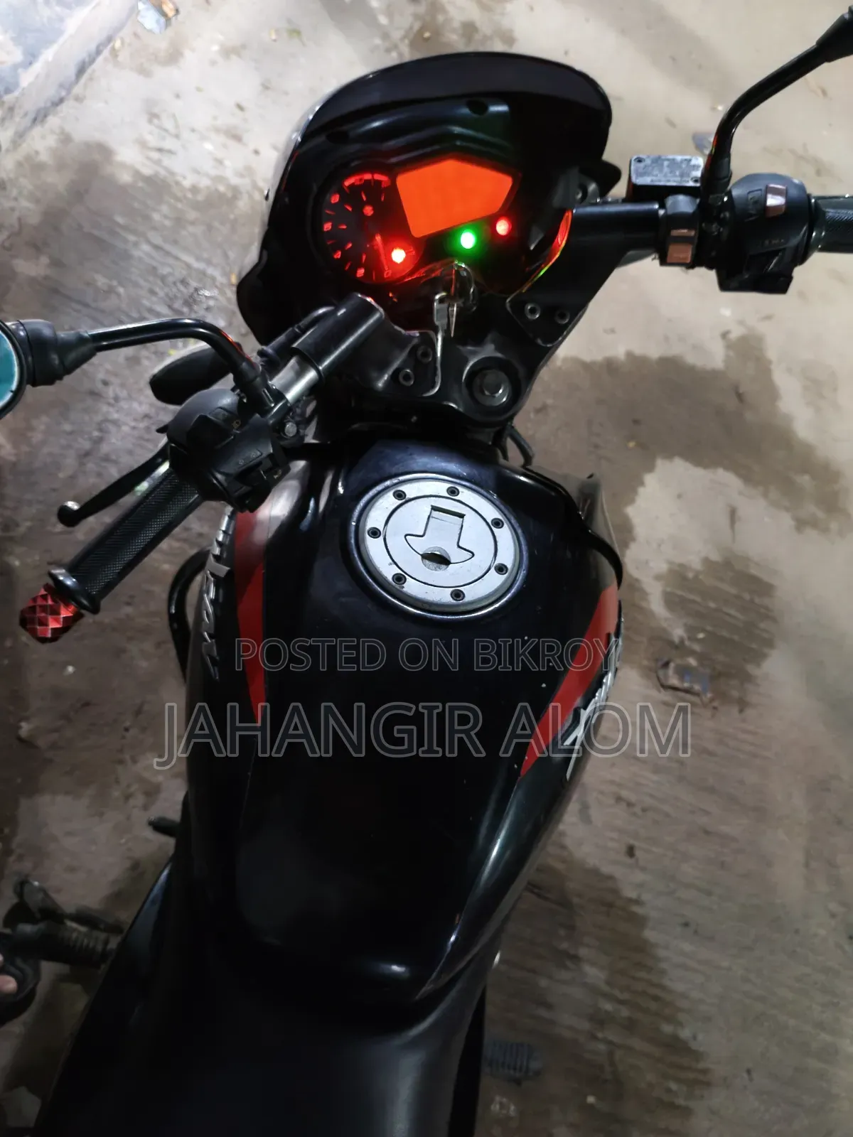 Bajaj Pulsar 150 2015 Black