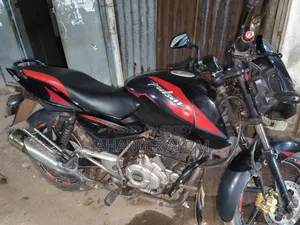 Bajaj Pulsar 150 2015 Black