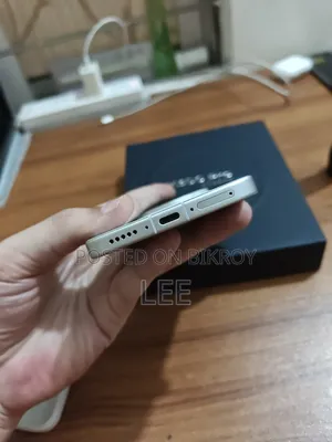New Vivo X300 Pro 256 GB White