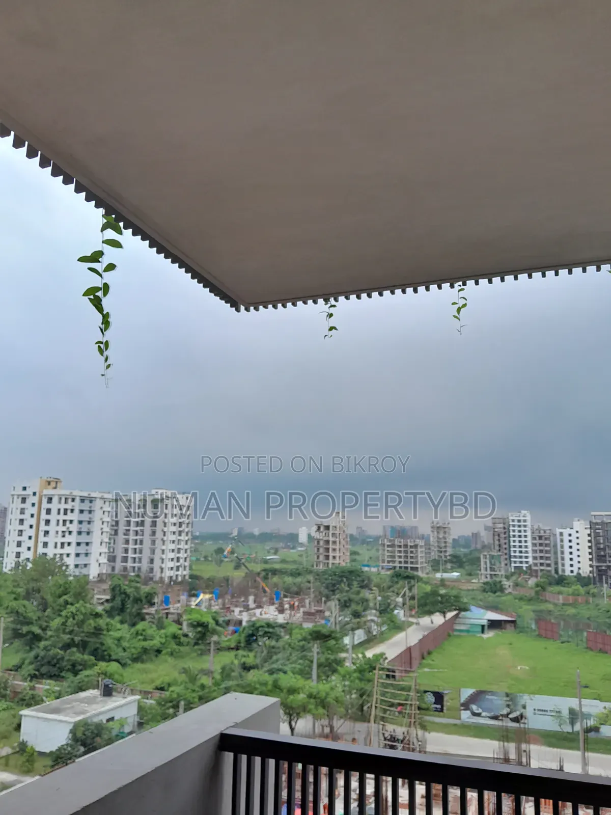 3-bedroom Apartment in Numan Property Bd, Basundhara for Rent