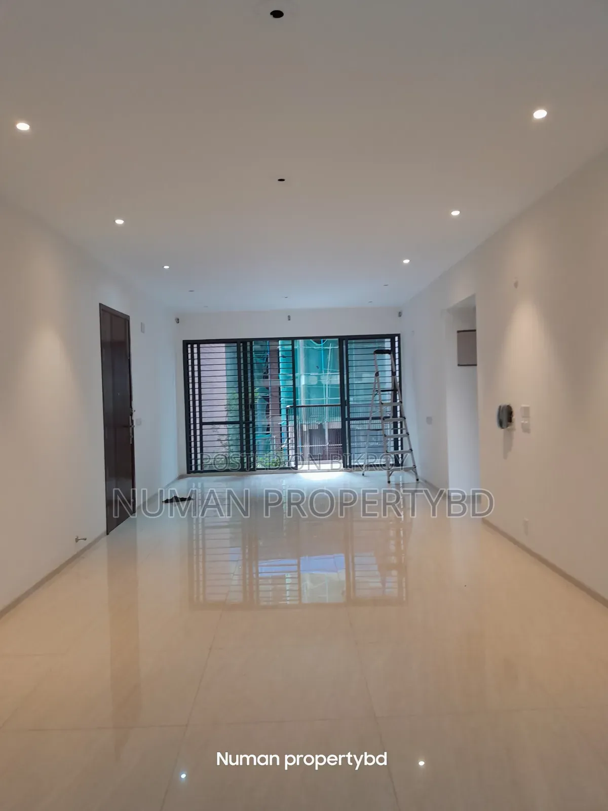 3-bedroom Apartment in Numan Property Bd, Basundhara for Rent