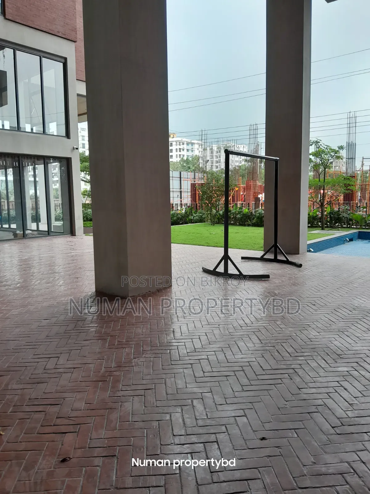 3-bedroom Apartment in Numan Property Bd, Basundhara for Rent