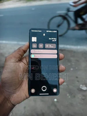 নতুন Realme 12 Pro+ ১২৮ জিবি ব্রোঞ্জ