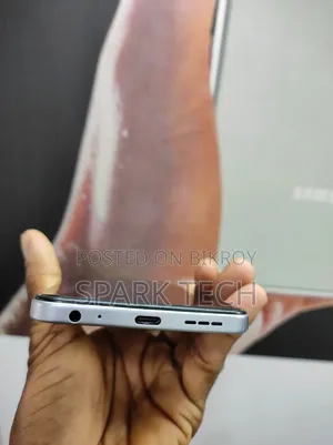Tecno Spark 40 256 GB