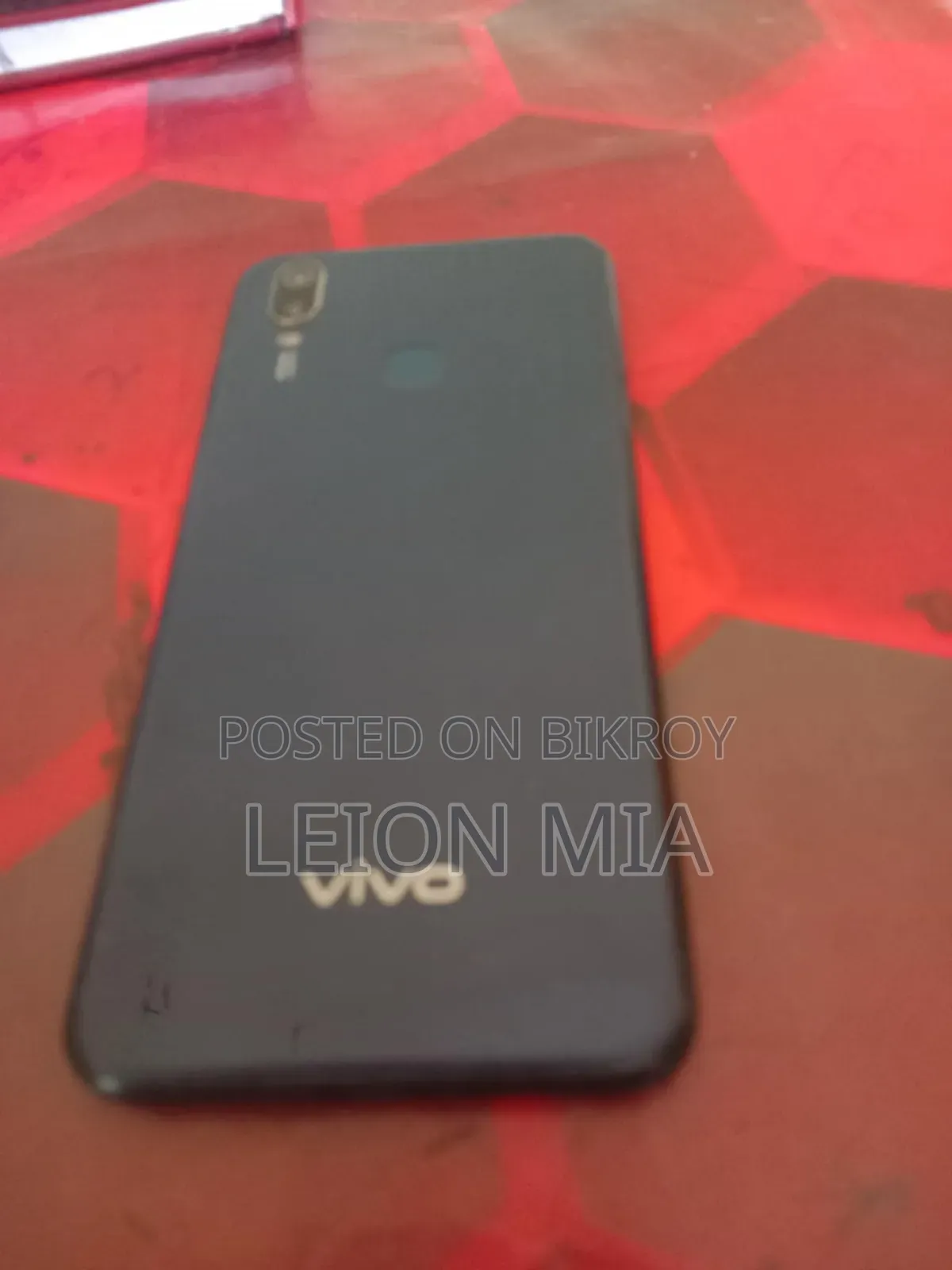 Vivo Y11 32 GB Blue