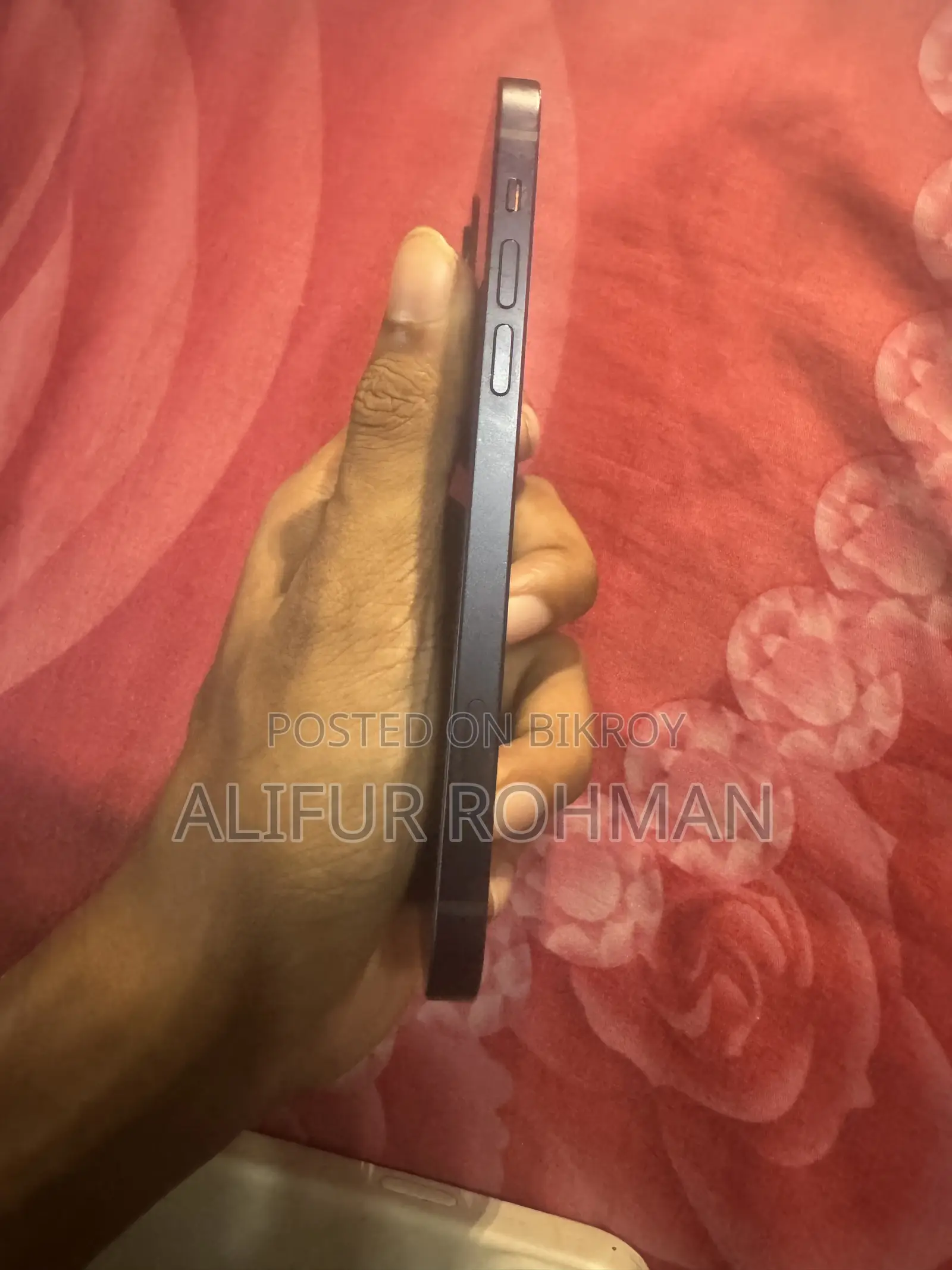 Apple iPhone 12 64 GB Black