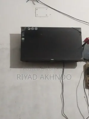 The TV is very good, I will sell it for a very low price. It needs a little repair.