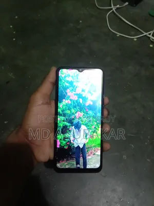 Vivo Y21 64 GB Blue