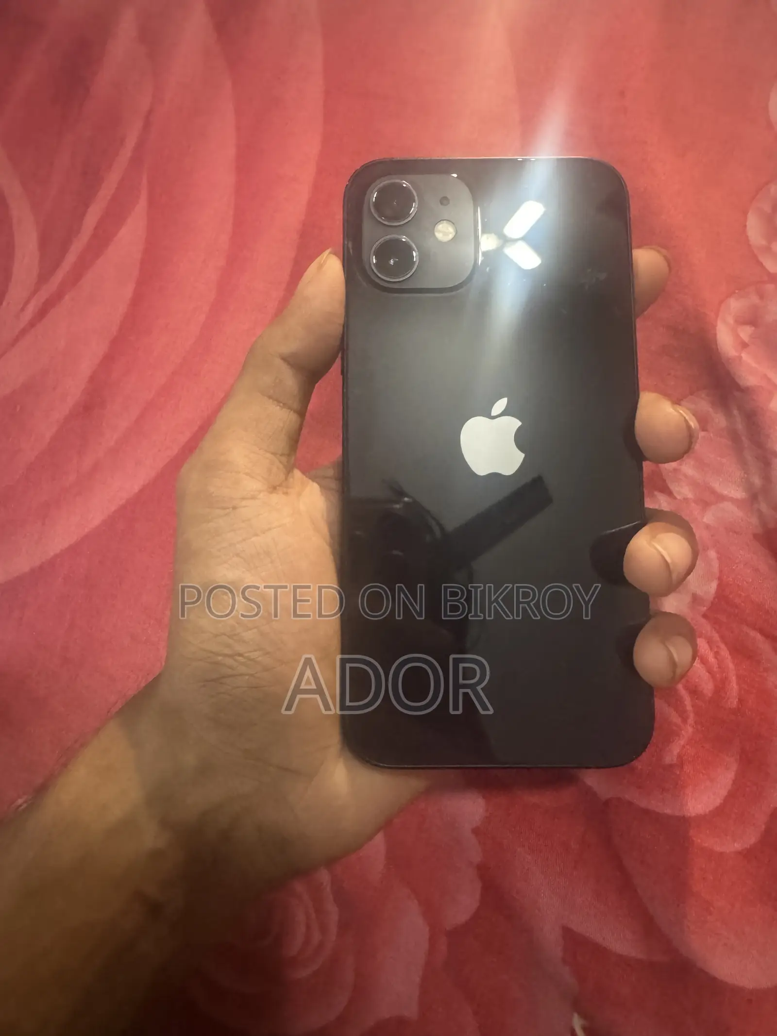 অ্যাপল আইফোন ১২ ৬৪ জিবি ব্ল্যাক