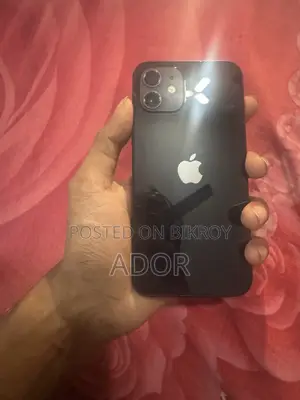 অ্যাপল আইফোন ১২ ৬৪ জিবি ব্ল্যাক