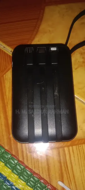 20,000 mAh Solar Power Bank