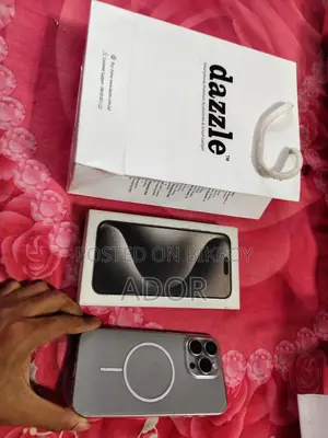 Apple iPhone 15 Pro Max 256 GB Silver
