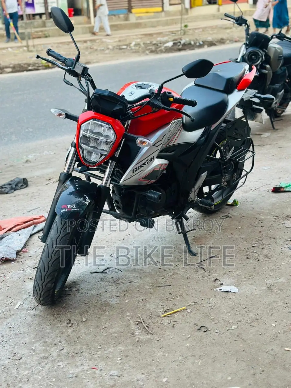 সুজুকি জিক্সার এফআই এবিএস ২০২৪ অরেঞ্জ