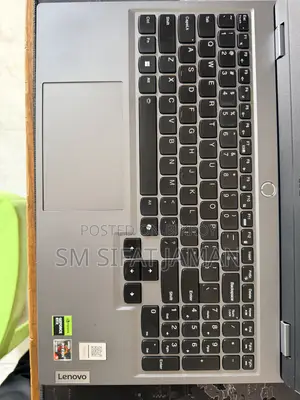 Laptop Lenovo LOQ 15ARP9 12GB AMD Ryzen 5 SSD 1T